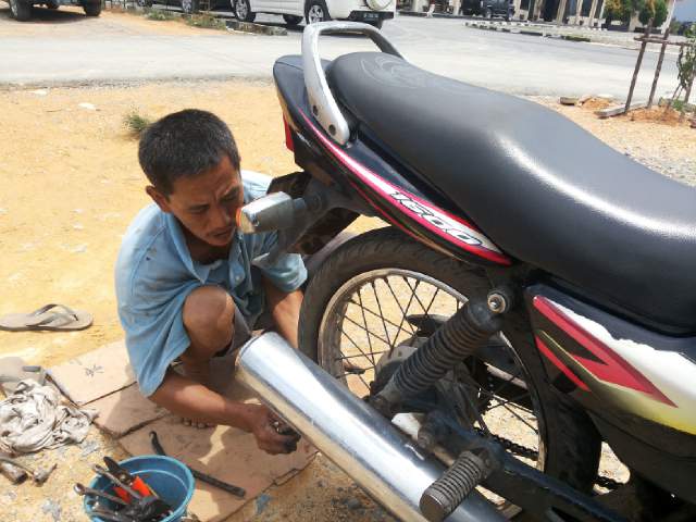 Dami spesialis bengkel kendaraan di Jalan lintas barat Bintan siap dipanggil 24 jam(1).jpg